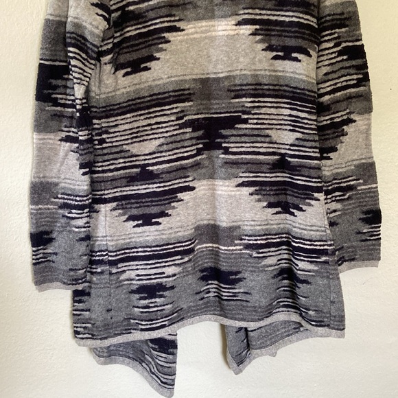 Lucky Brand Aztec Southwestern Print Long Sleeve Open Wrap Cardigan Women’s S - Picture 7 of 10